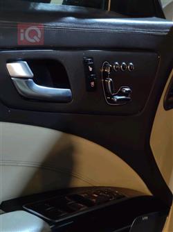 Kia Quoris